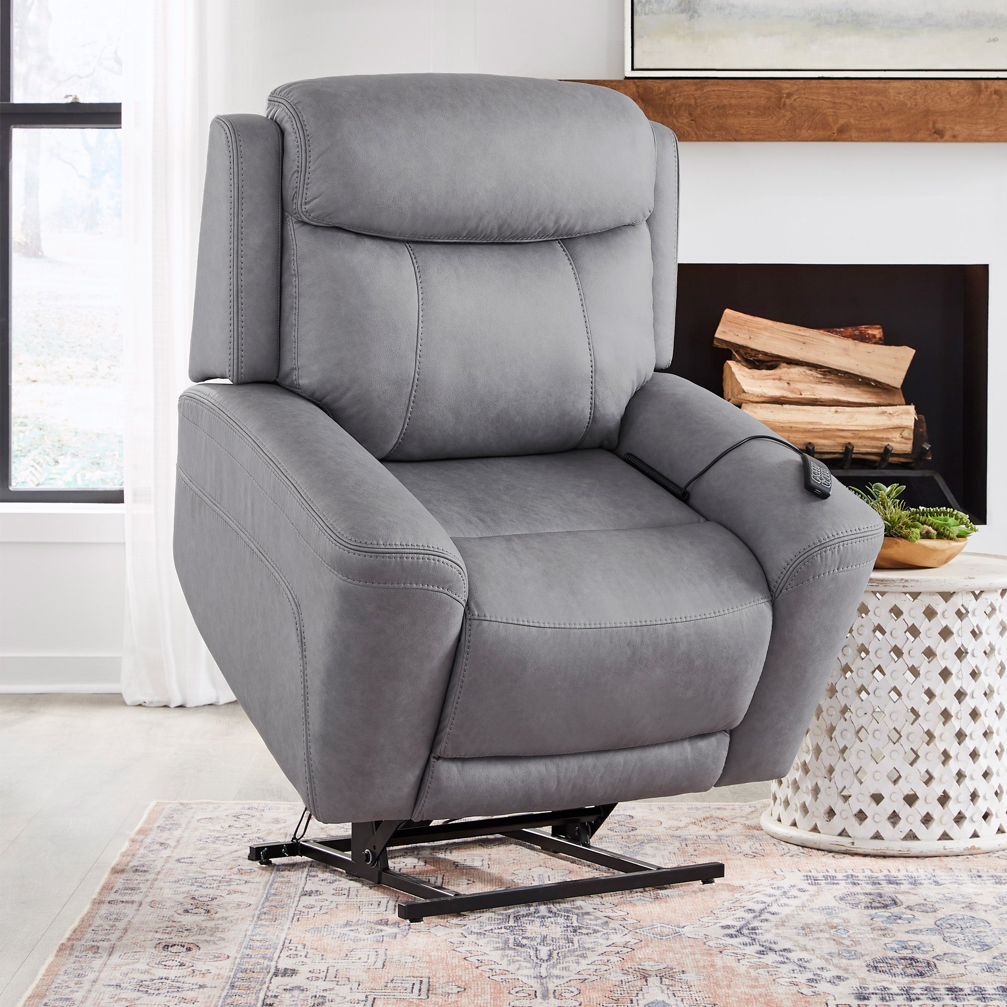 CALLAHAN - SYDNEY EVENING Power Lift Recliner with Heat & Massage