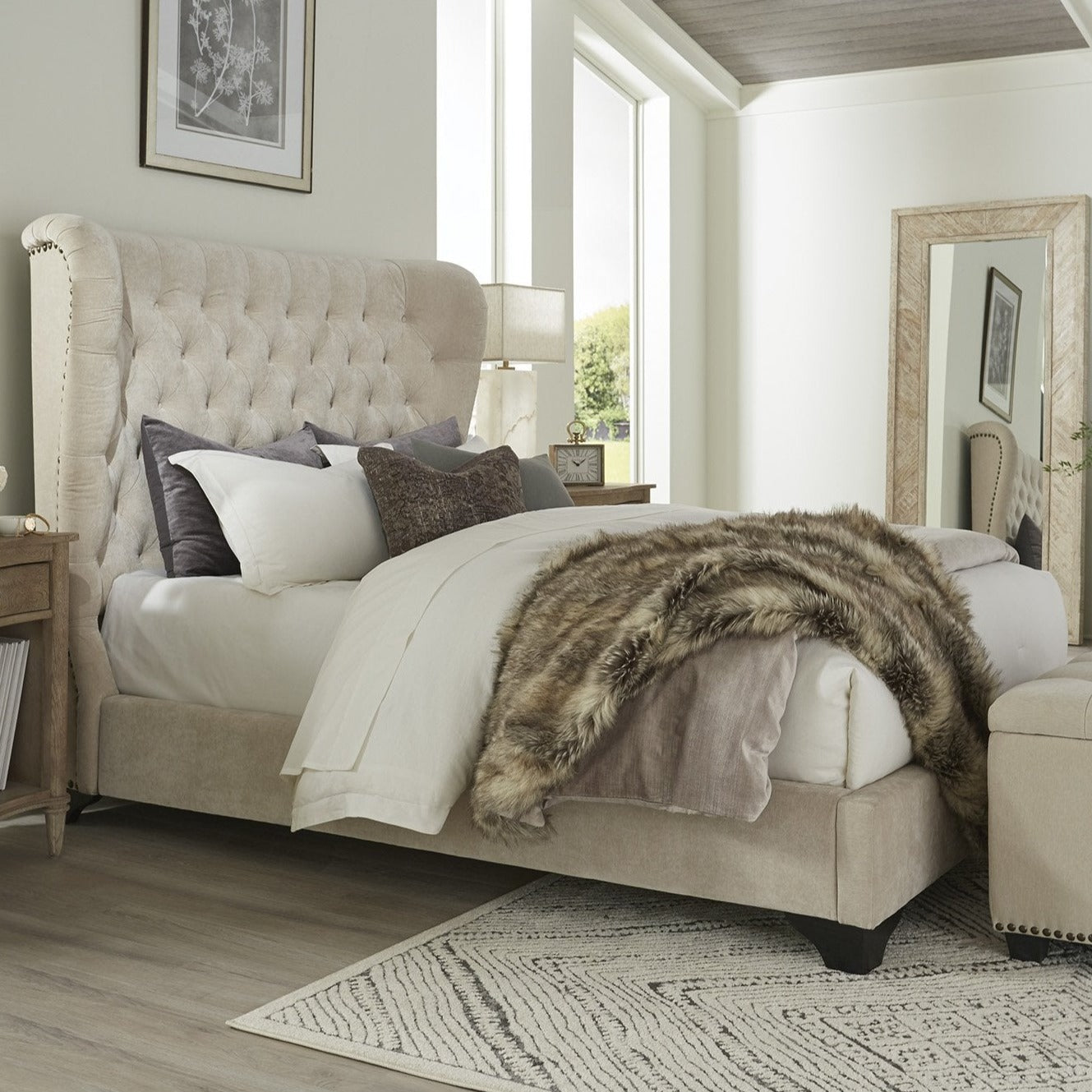 andmary Quinn set up beige ベージュ Amazon.com: MICHAEL AMINI Mason Park King Lift Up Storage
